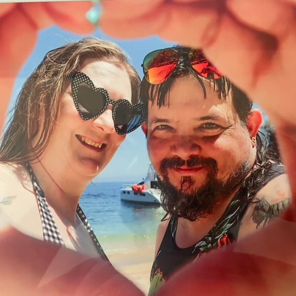 Meet your Posher, Holly - Picture 1 of 1